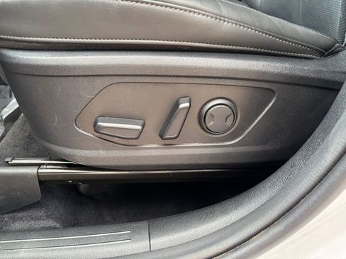 Used 2024 Kia Sorento S AWD/4WD image 23