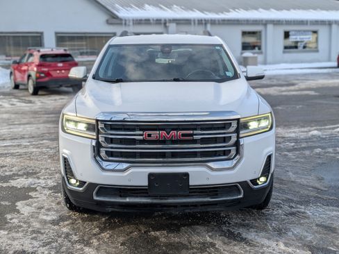Used 2022 GMC Acadia SLT w/ LPO, Floor Liner Package image 13