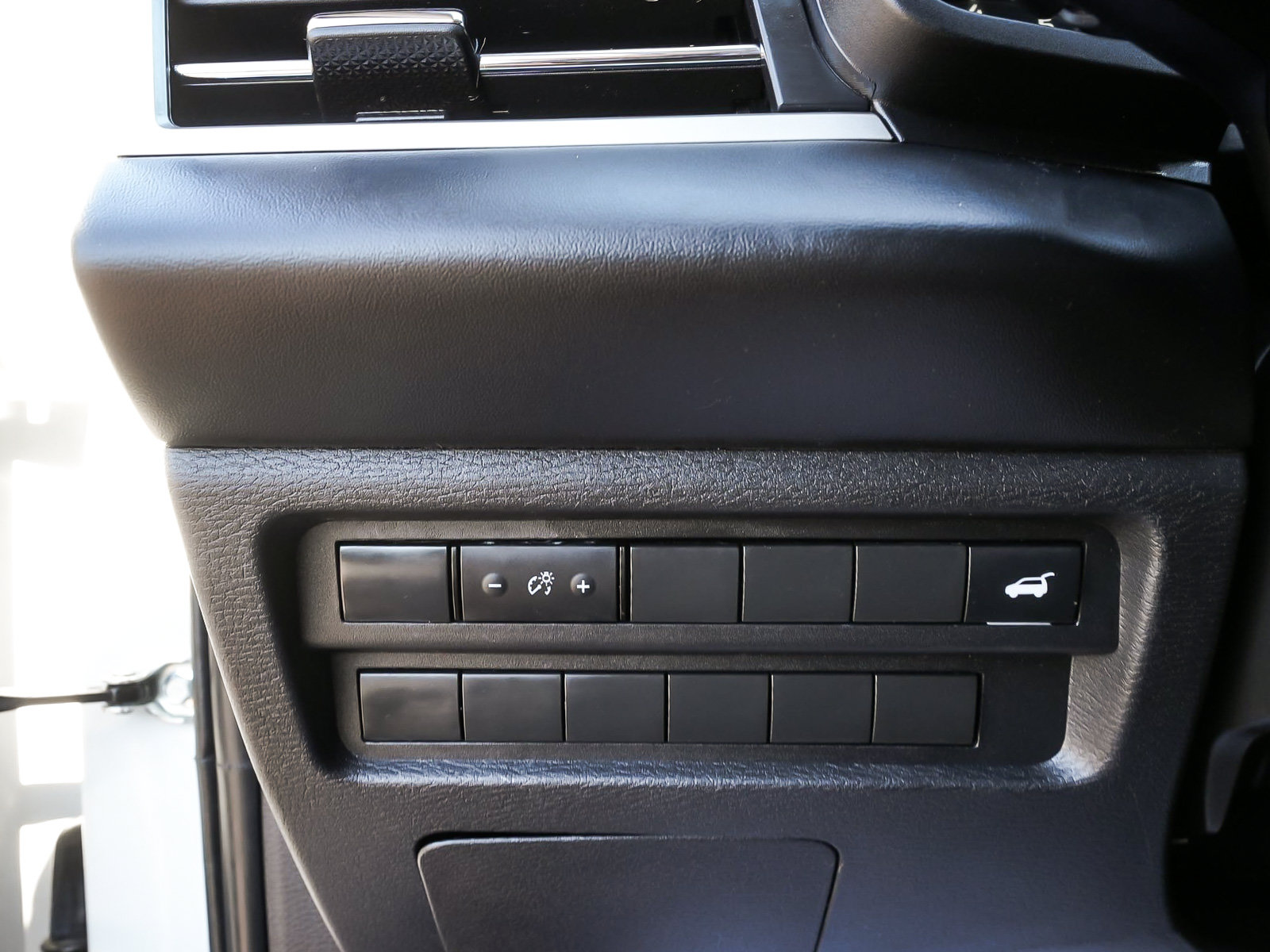 Used 2024 Mitsubishi Outlander SE AWD/4WD image 14