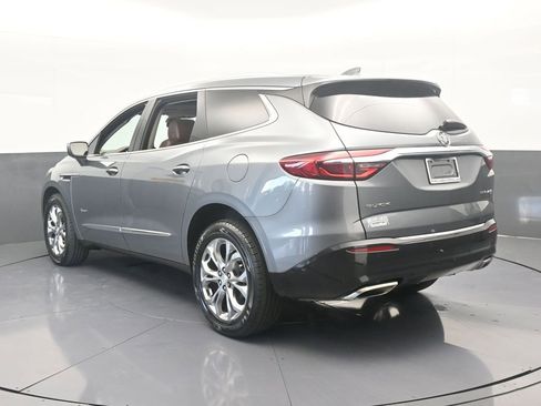 Used 2018 Buick Enclave Avenir w/ Avenir Technology Package image 4
