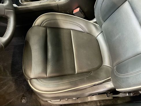 Used 2023 Chevrolet Traverse Premier w/ LPO, 'HIT The Road' Package image 20