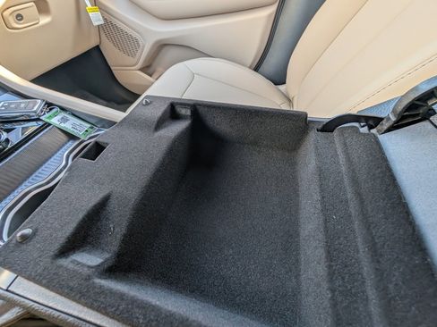 New 2025 Jeep Grand Cherokee L Limited image 36