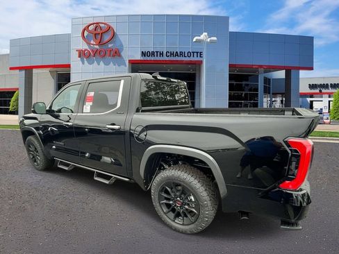 New 2026 Toyota Tundra Limited AWD/4WD image 8