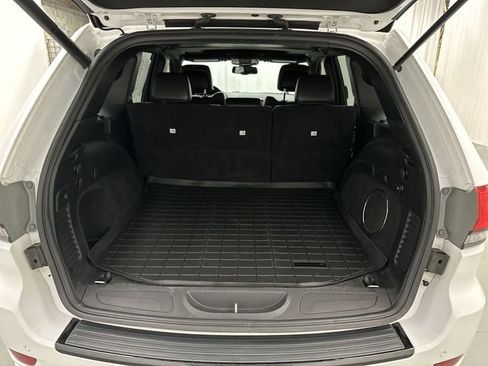 Used 2015 Jeep Grand Cherokee Altitude AWD/4WD image 25