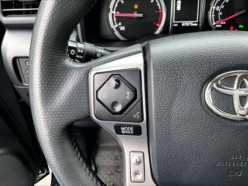 Certified 2022 Toyota 4Runner Limited image 22