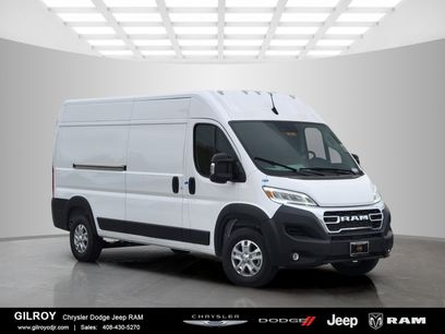 New 2024 RAM ProMaster 2500 w/ Quick Order Package 22G SLT