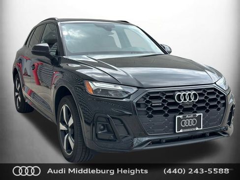 Used 2023 Audi Q5 2.0T Premium Plus w/ Premium Plus Package AWD/4WD image 1