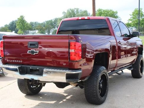 Used 2017 Chevrolet Silverado 1500 LT w/ All Star Edition AWD/4WD image 3