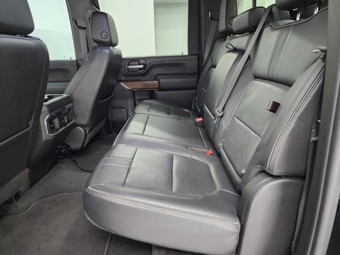 Used 2021 Chevrolet Silverado 2500 High Country w/ Z71 Off-Road Package image 9