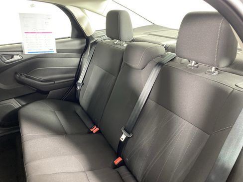 Used 2018 Ford Focus SE image 21