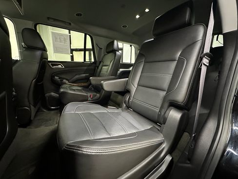Used 2016 GMC Yukon Denali w/ Open Road Package AWD/4WD image 33