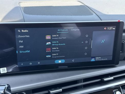 New 2026 Hyundai Santa Fe SE image 16