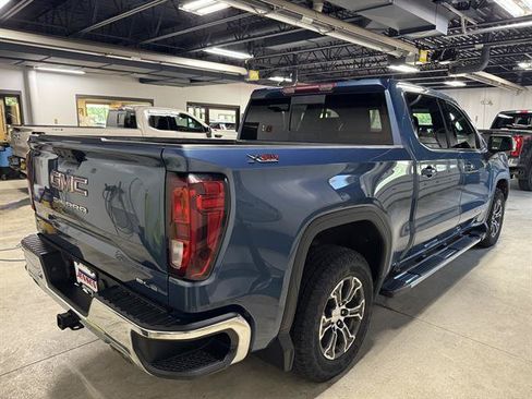 Certified 2024 GMC Sierra 1500 SLE AWD/4WD image 4