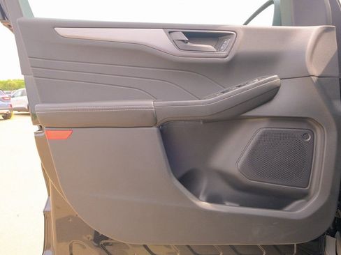 New 2025 Ford Escape Active image 25