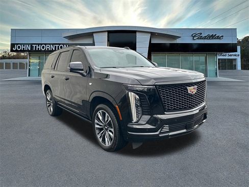 Used 2025 Cadillac Escalade Sport Platinum image 3