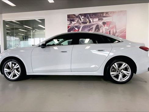 Used 2025 Audi A5 2.0T Premium w/ Convenience Package AWD/4WD image 3