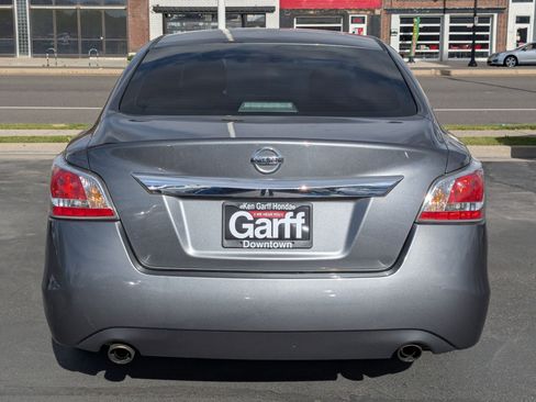 Used 2014 Nissan Altima 2.5 S FWD image 7