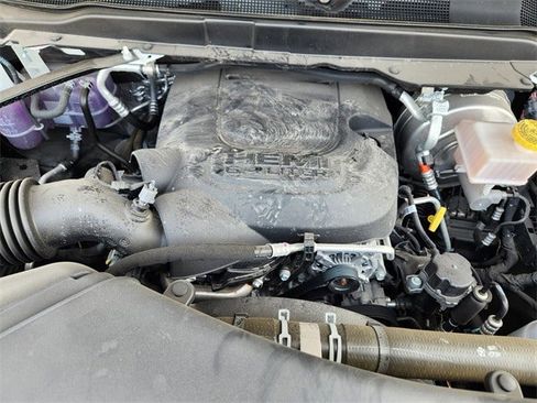 New 2024 RAM 2500 Tradesman w/ Convenience Group image 25