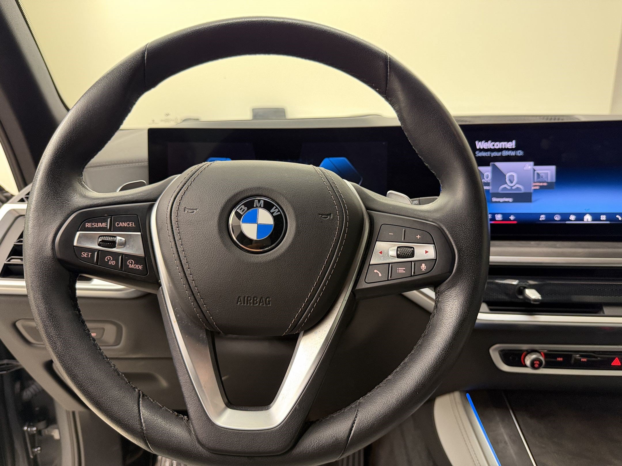 Certified 2024 BMW X5 sDrive40i w/ Parking Assistance Package RWD image 11