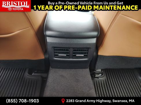 Used 2018 Lexus IS 300 AWD w/ Comfort Package image 18