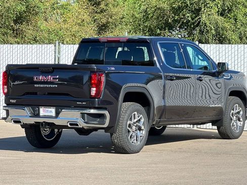 New 2026 GMC Sierra 1500 SLE AWD/4WD image 4