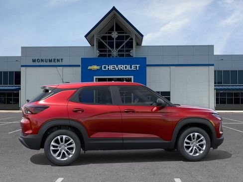 New 2026 Chevrolet TrailBlazer LS FWD image 5