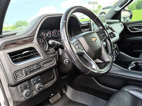 Used 2021 Chevrolet Tahoe LT w/ LT Signature Plus Package AWD/4WD image 16