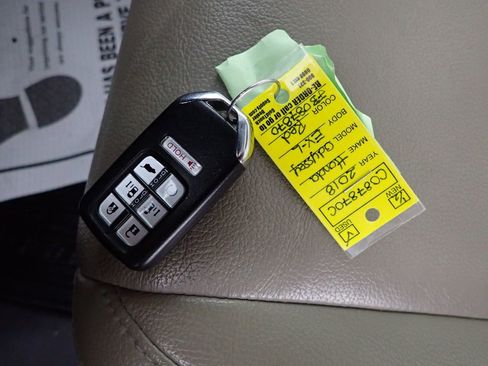 Used 2018 Honda Odyssey EX-L image 46