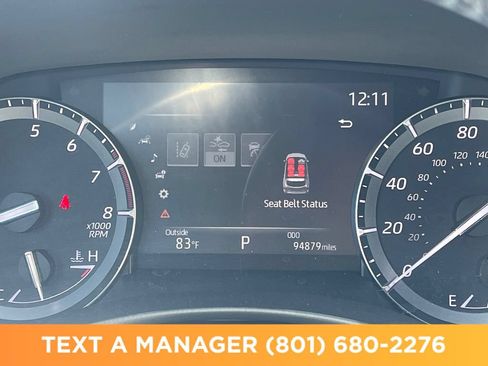 Used 2021 Toyota Highlander XLE AWD/4WD image 18