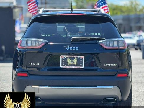 Used 2019 Jeep Cherokee Limited AWD/4WD image 5