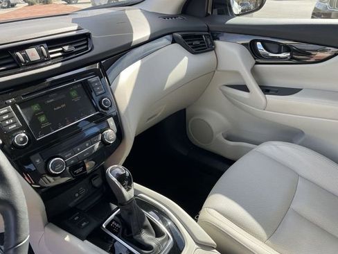 Used 2022 Nissan Rogue Sport SL image 13