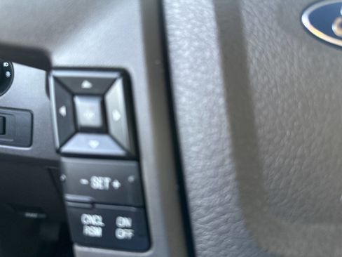 Used 2014 Ford F150 XLT w/ XTR Package image 27