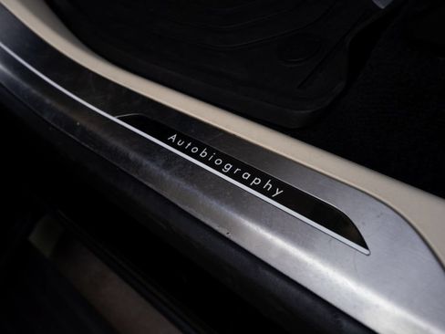 Used 2023 Land Rover Range Rover Long Wheelbase Autobiography AWD/4WD image 26