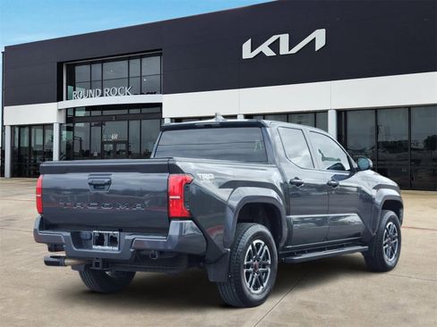 Used 2024 Toyota Tacoma TRD Sport image 5