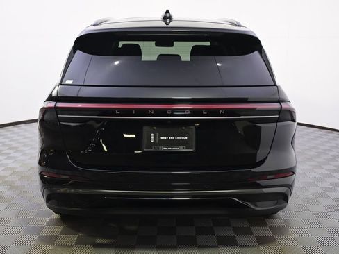 New 2026 Lincoln Nautilus Reserve w/ Jet Appearance Package image 5