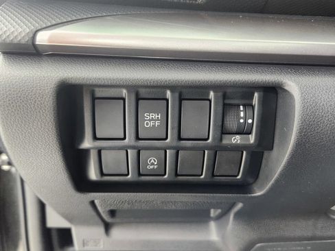 Used 2021 Subaru Forester Premium AWD/4WD image 20