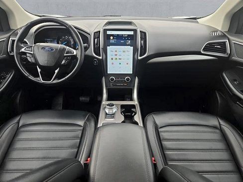 Certified 2023 Ford Edge SEL w/ Convenience Package AWD/4WD image 9