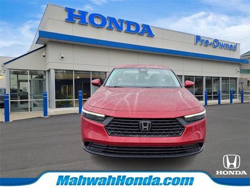 Used 2023 Honda Accord LX image 2