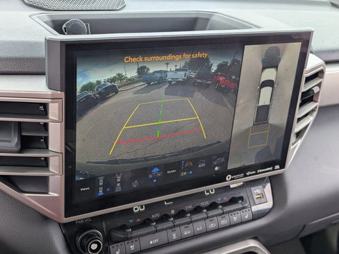 Used 2023 Toyota Tundra Limited image 28