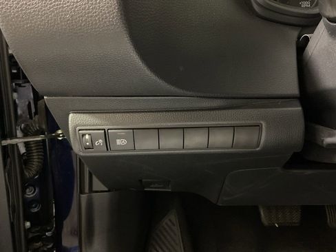 Used 2024 Toyota Corolla LE FWD image 26