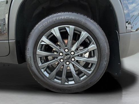Used 2023 Chevrolet Traverse RS AWD/4WD image 29