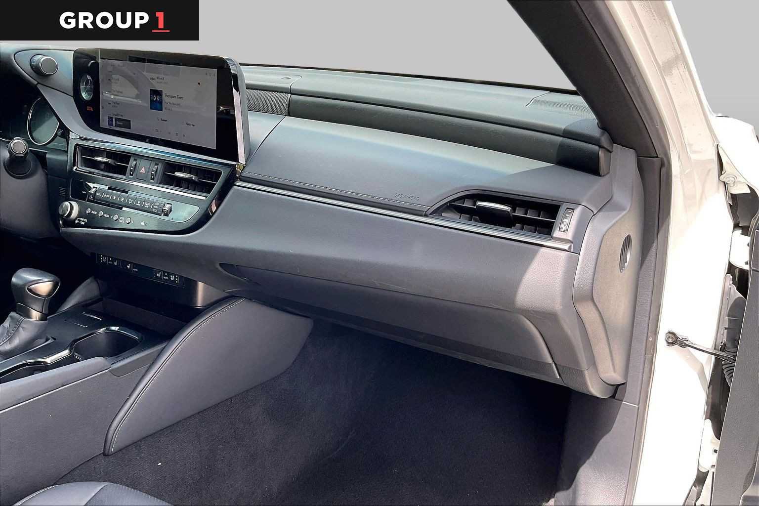 Used 2024 Lexus ES 350 w/ Premium Package FWD image 16