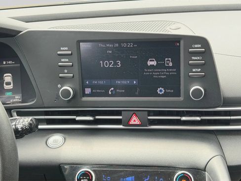 Used 2022 Hyundai Elantra SEL FWD image 21