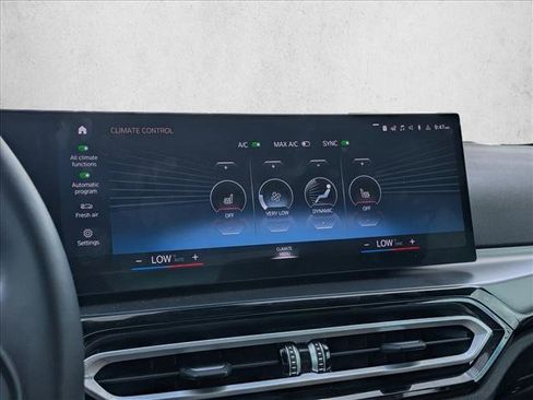 Used 2024 BMW 230i Coupe w/ Convenience Package RWD image 11