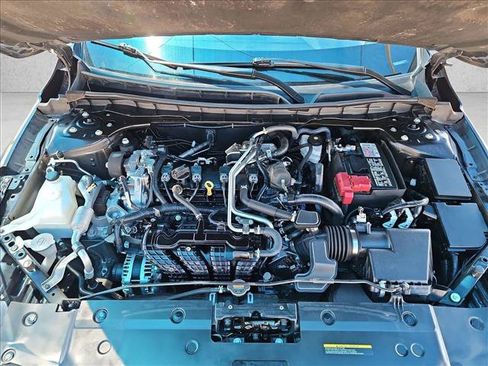Used 2025 Nissan Altima 2.5 SV FWD image 22