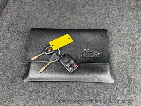 Used 1999 Jaguar XJ8 L RWD image 70