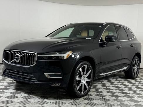 Used 2021 Volvo XC60 T5 Inscription w/ Protection Package Premier FWD image 2