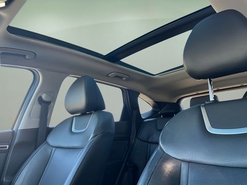 Certified 2022 Hyundai Tucson Limited AWD/4WD image 20
