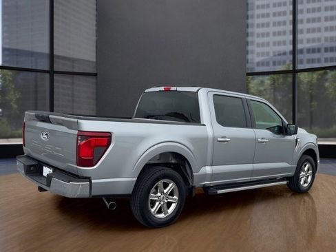 Used 2025 Ford F150 XLT w/ Equipment Group 301A Standard RWD image 5