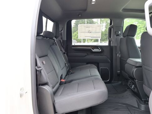 New 2026 GMC Sierra 3500 SLE w/ Preferred Package AWD/4WD image 40